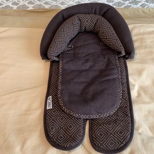 Car seat head support insert